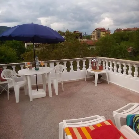 Lussvelika: The Heart Of The Black Sea. 别墅